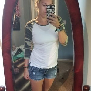 Hybrid quarter sleeve camo